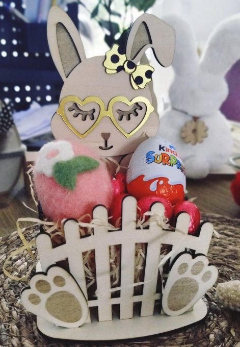 Panier lapin avec noeud