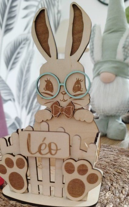 Panier lapin avec noeud papillon