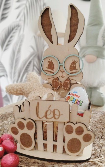 Panier lapin avec noeud papillon