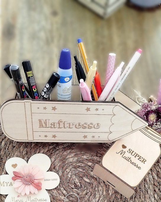 Le crayon à crayons