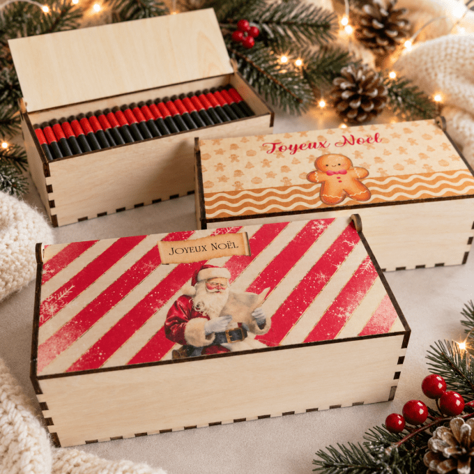 Boîte à chocolats de Noël personnalisée en bois – 24 chocolats
